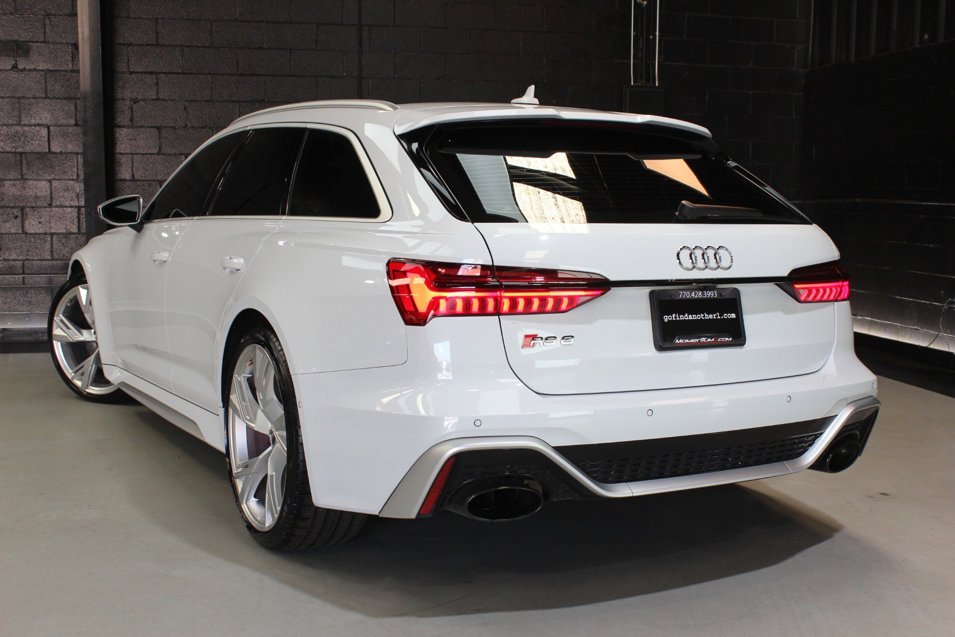 Used 2023 Audi RS 6 image 16