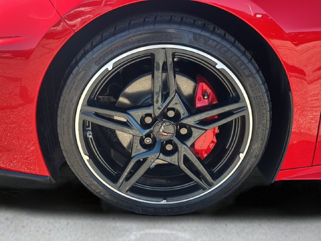 Used 2024 Chevrolet Corvette Stingray Coupe w/ 1LT RWD image 22