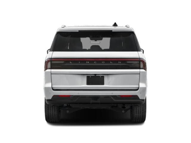 Used 2025 Lincoln Navigator Reserve AWD/4WD image 5