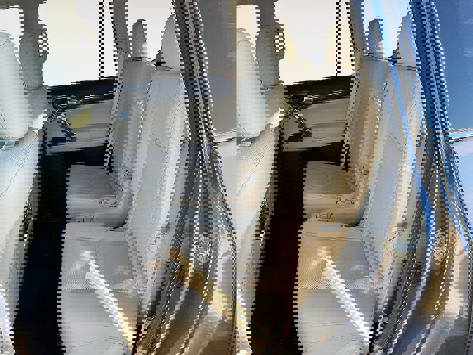 Used 2023 Lexus GX 460 Premium image 13