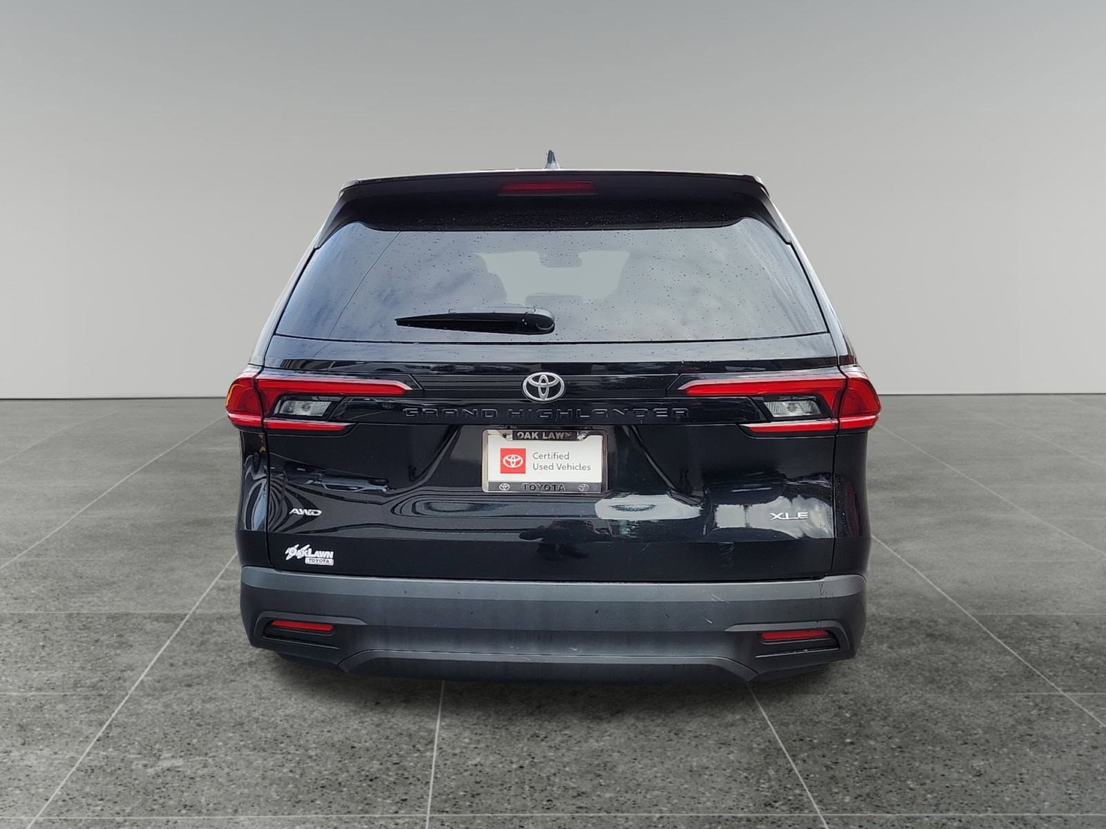 Certified 2025 Toyota Grand Highlander AWD image 6