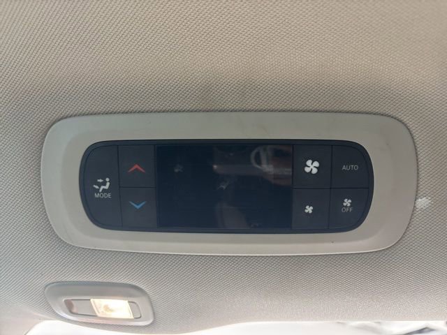 Used 2021 Chrysler Pacifica Limited w/ Premium & Safety Sphere Group AWD/4WD image 33