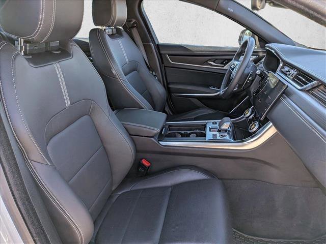 Used 2024 Jaguar XF R-Dynamic SE image 22