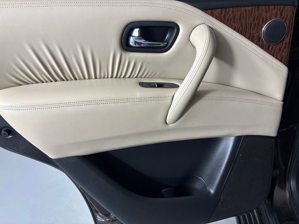 Used 2018 Nissan Armada SL image 34