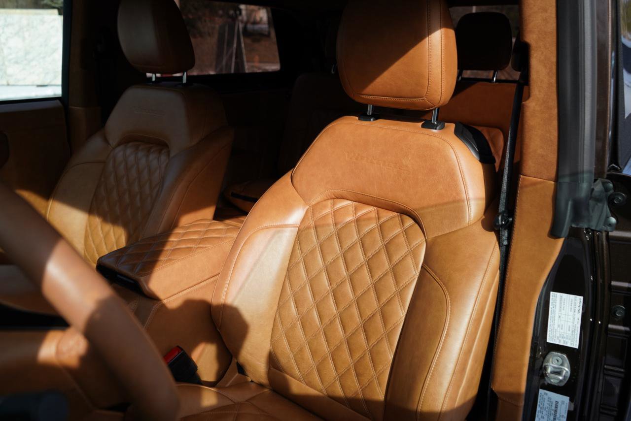 Used 2025 Ford Bronco Badlands image 34