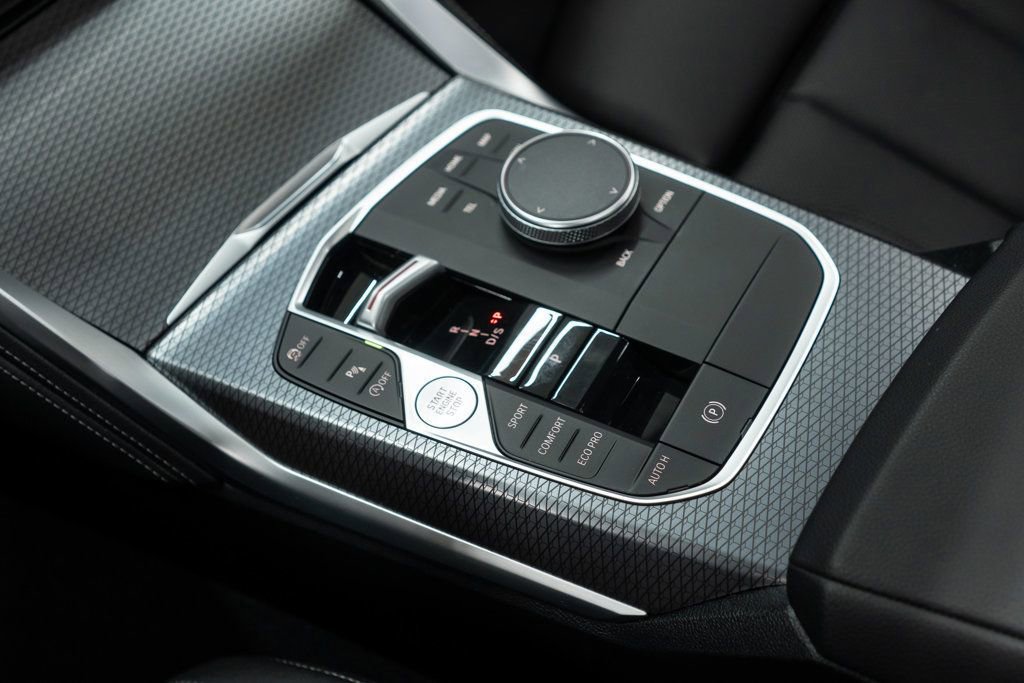 Used 2025 BMW 430i xDrive w/ M Sport Package image 22