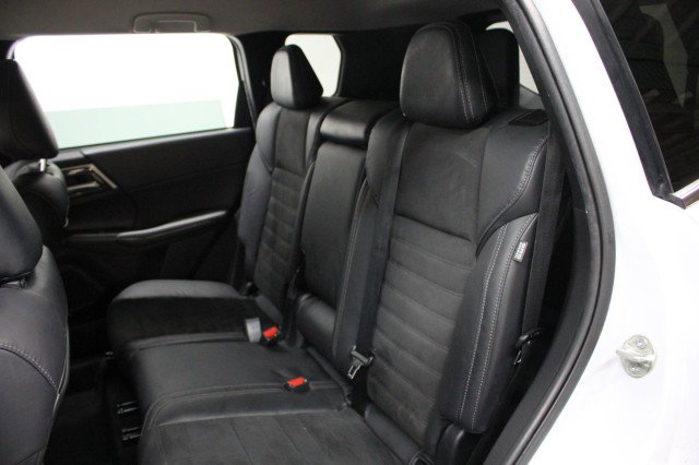 Used 2022 Mitsubishi Outlander SE image 29