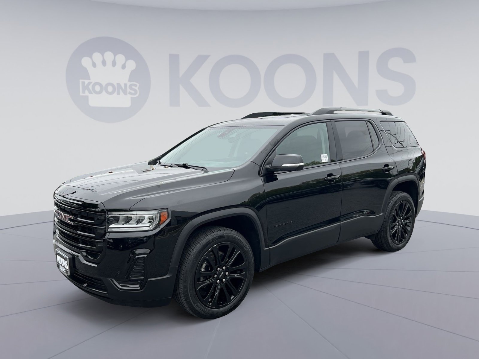 Used 2023 GMC Acadia SLE w/ Driver Convenience Package