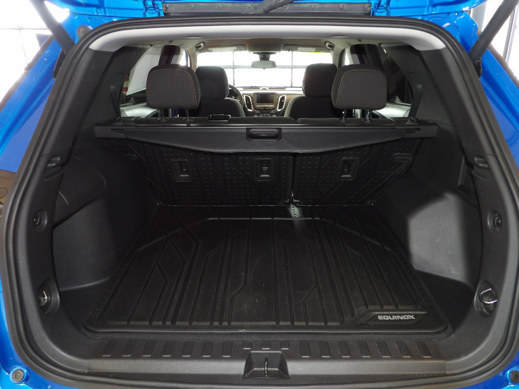 Used 2024 Chevrolet Equinox LT w/ LPO, Floor Liner Package FWD image 18