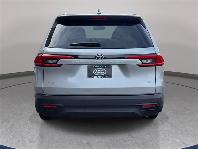 Used 2024 Toyota Grand Highlander XLE image 7