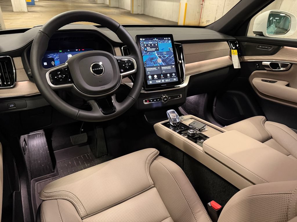 New 2026 Volvo XC90 B6 Ultra w/ Protection Package Premier AWD/4WD image 12