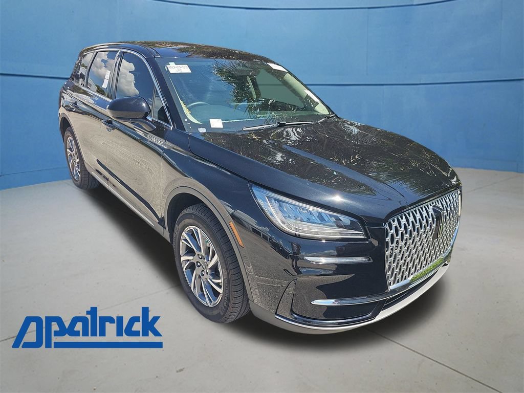 Used 2025 Lincoln Corsair FWD image 1