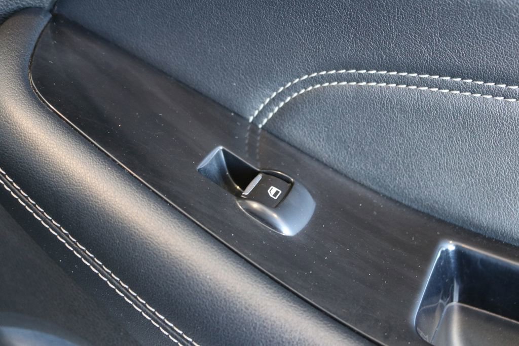 Used 2017 Ford Edge Titanium image 35