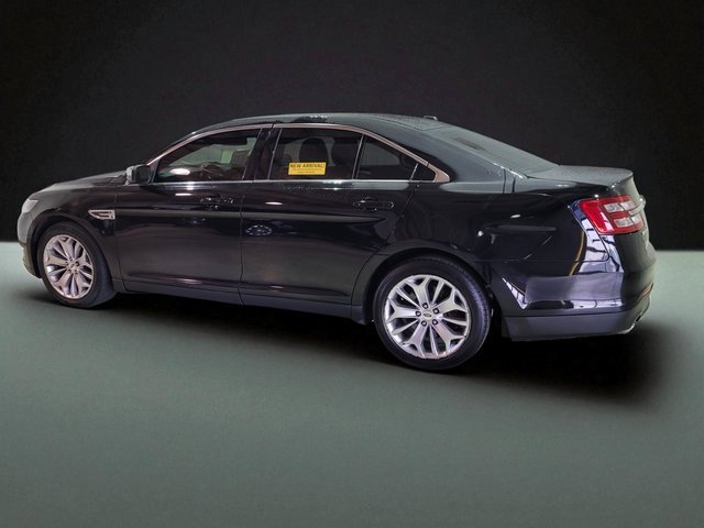 Used 2019 Ford Taurus Limited image 18