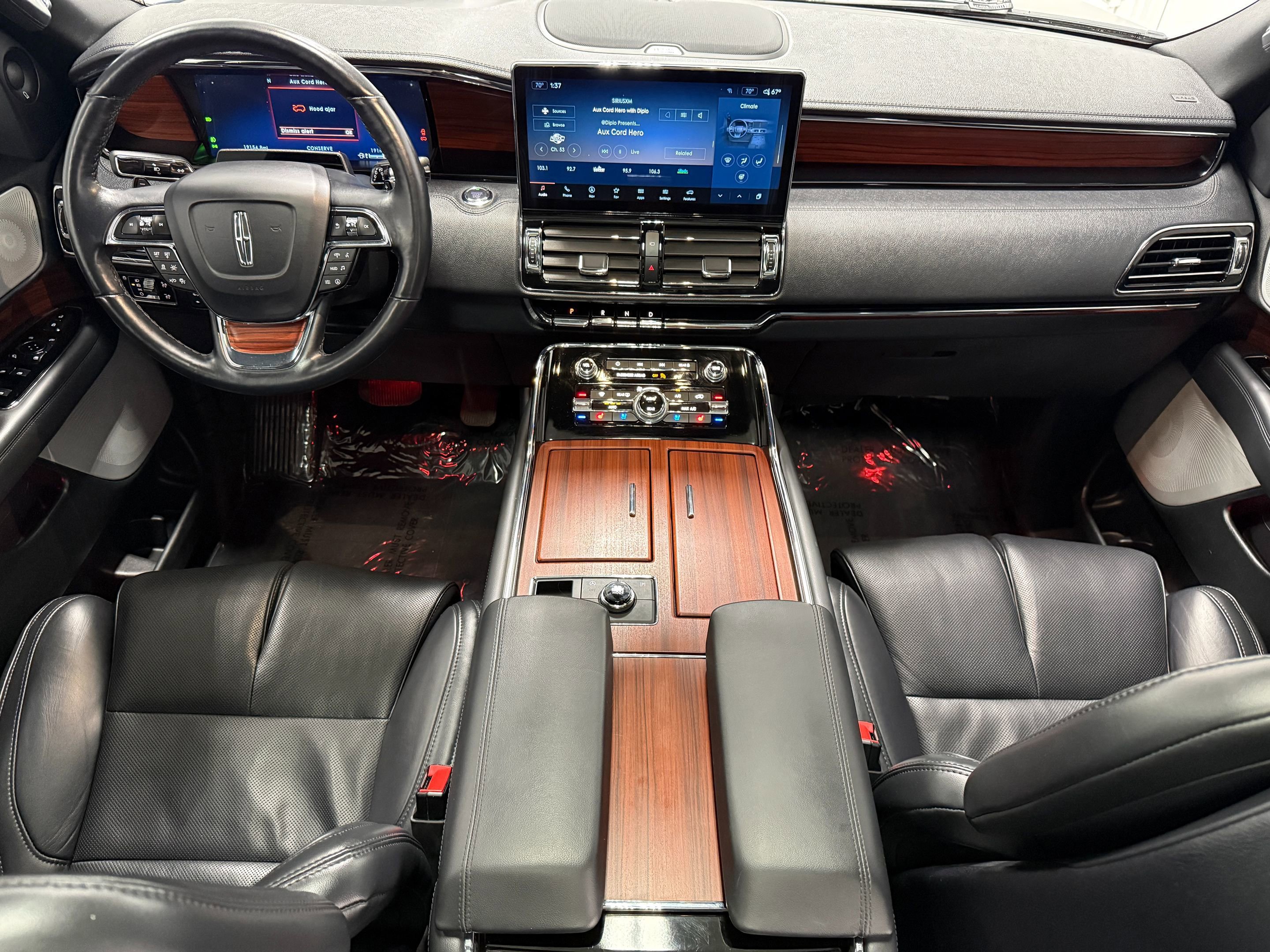 Used 2024 Lincoln Navigator Reserve w/ Equipment Group 201A AWD/4WD image 15