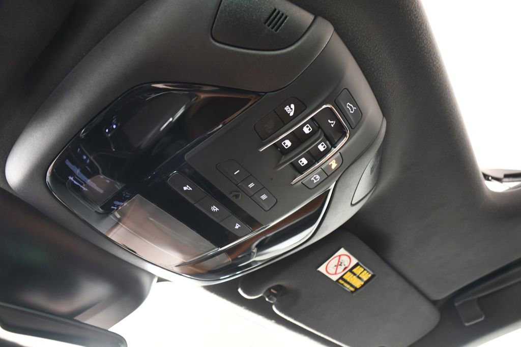 Used 2021 Maserati Levante S image 32