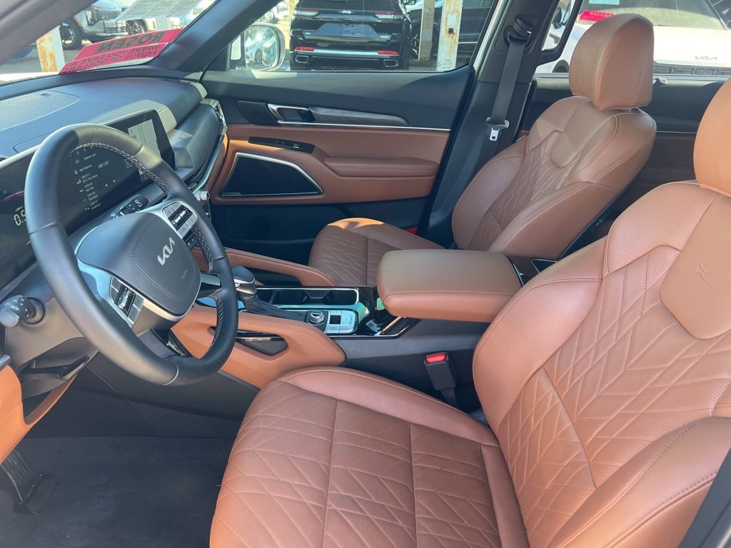 Used 2025 Kia Telluride EX X-Line AWD/4WD image 4