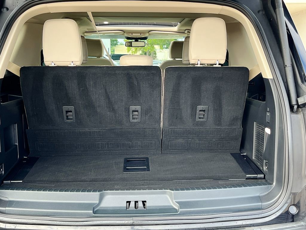 Used 2023 Ford Expedition Platinum image 27