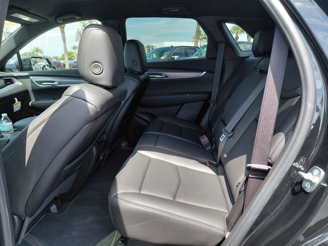 Certified 2026 Cadillac XT5 Luxury FWD image 13