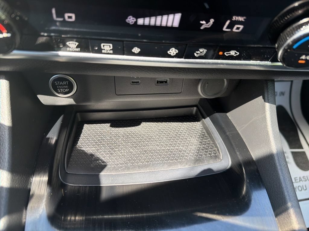 Used 2023 Nissan Rogue SV AWD/4WD image 26