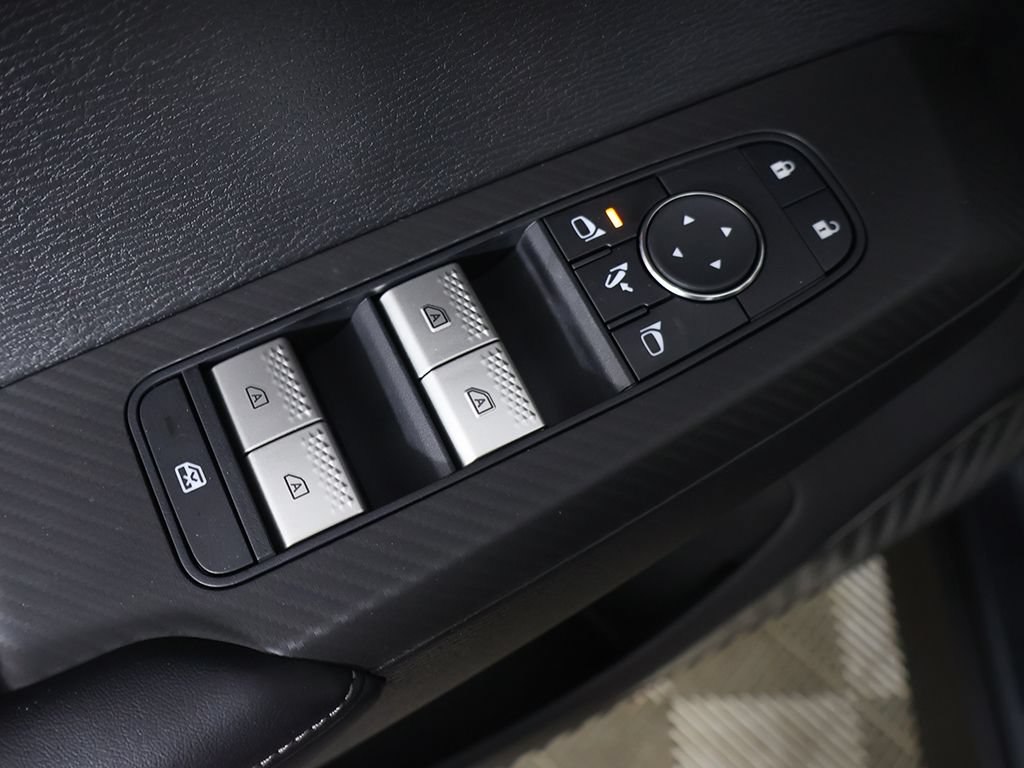 New 2026 Mitsubishi Outlander AWD image 42