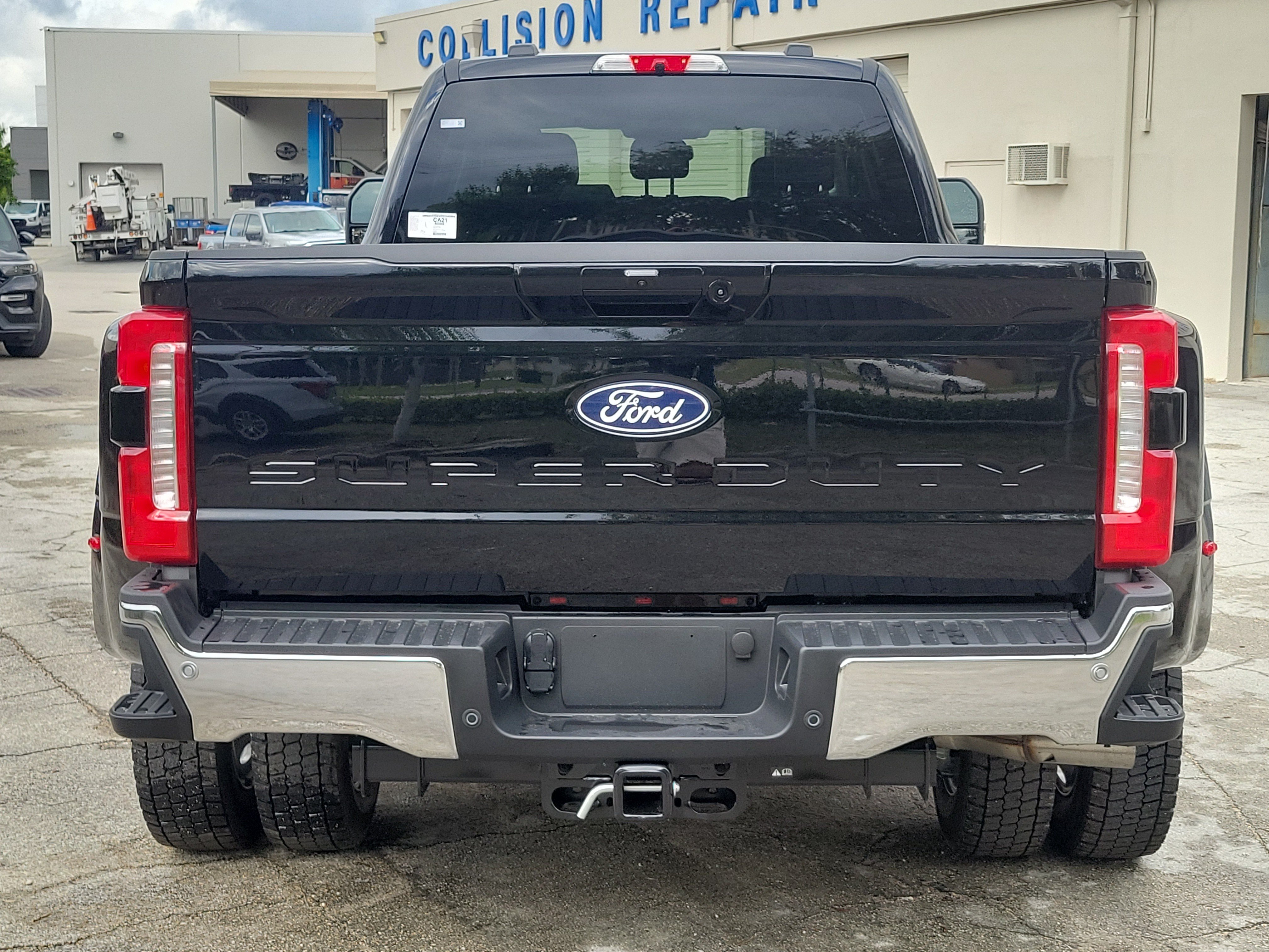 New 2027 Ford F450 Lariat w/ FX4 Off-Road Package AWD/4WD image 6
