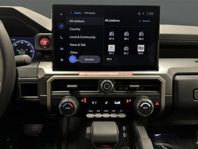 Used 2024 Toyota Tacoma TRD Off-Road image 8