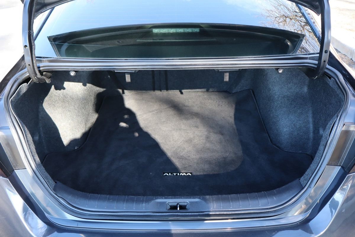 Used 2022 Nissan Altima 2.5 SV image 14