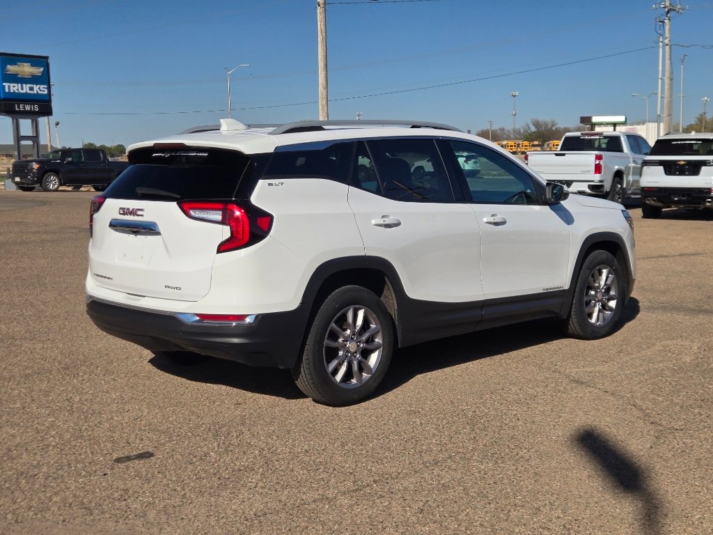 Certified 2024 GMC Terrain SLT image 7