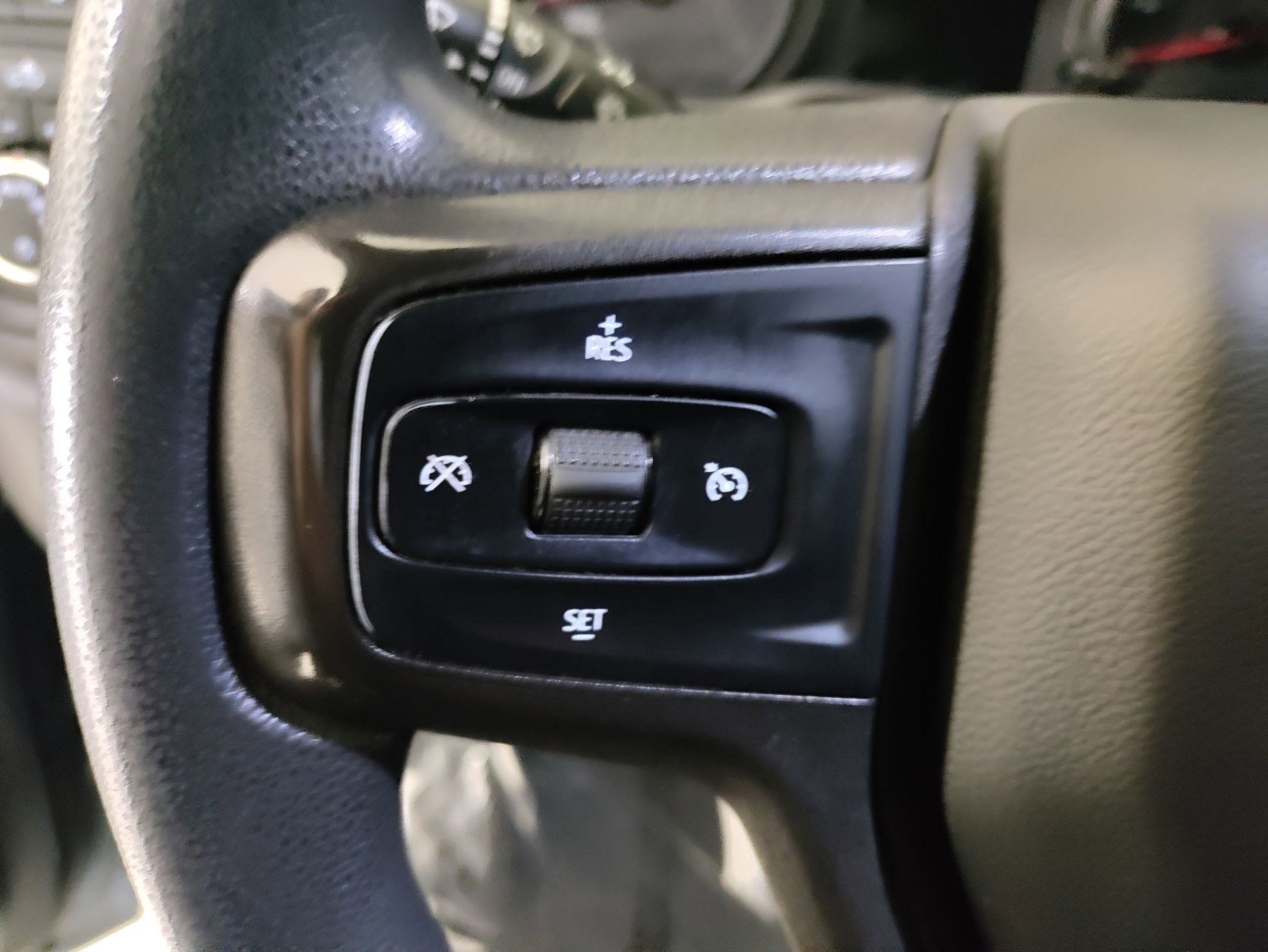 Used 2020 Chevrolet Silverado 1500 Custom Trail Boss w/ Custom Convenience Package image 14