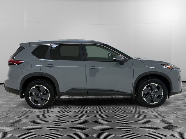 Used 2026 Nissan Rogue SV w/ SV Premium Package AWD/4WD image 6