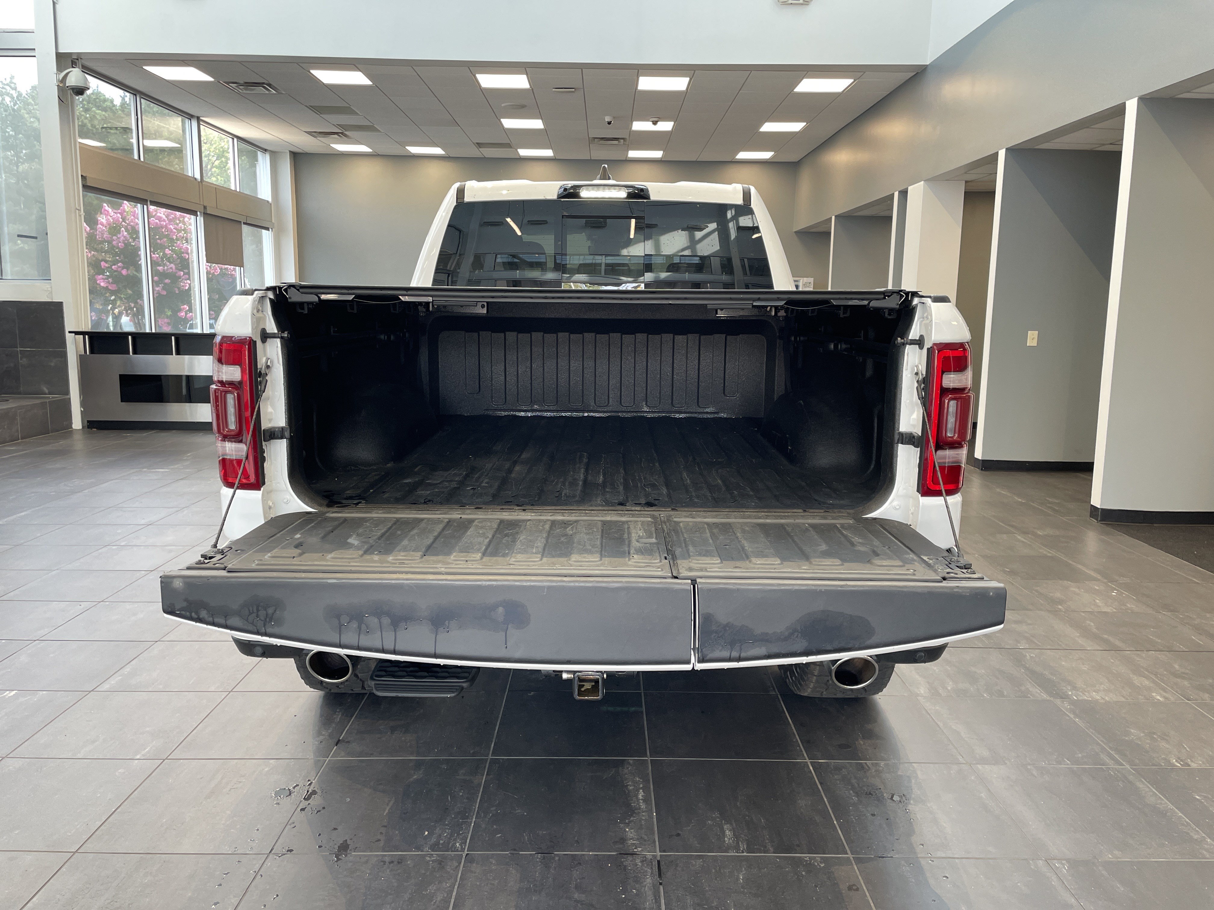 Used 2023 RAM 1500 Limited AWD/4WD image 35