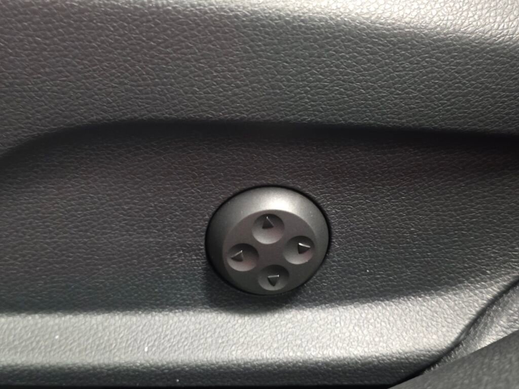 New 2026 Mercedes-Benz AMG GT 53 image 25