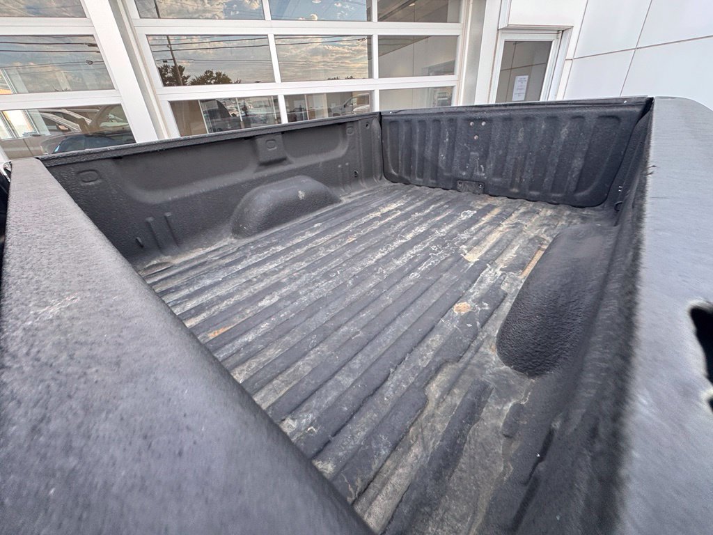 Used 2014 GMC Sierra 2500 SLT w/ SLT Convenience Package AWD/4WD image 27