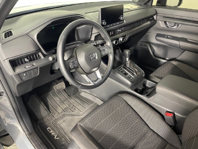 Certified 2025 Honda CR-V Sport image 3