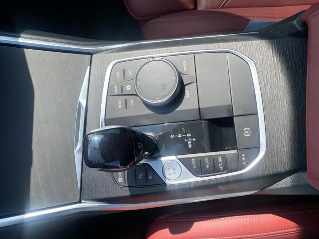 Used 2022 BMW 330e RWD image 20