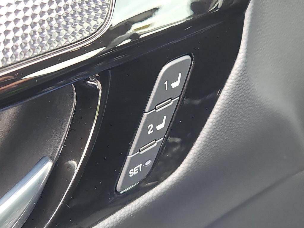 Used 2024 Honda CR-V EX-L image 17
