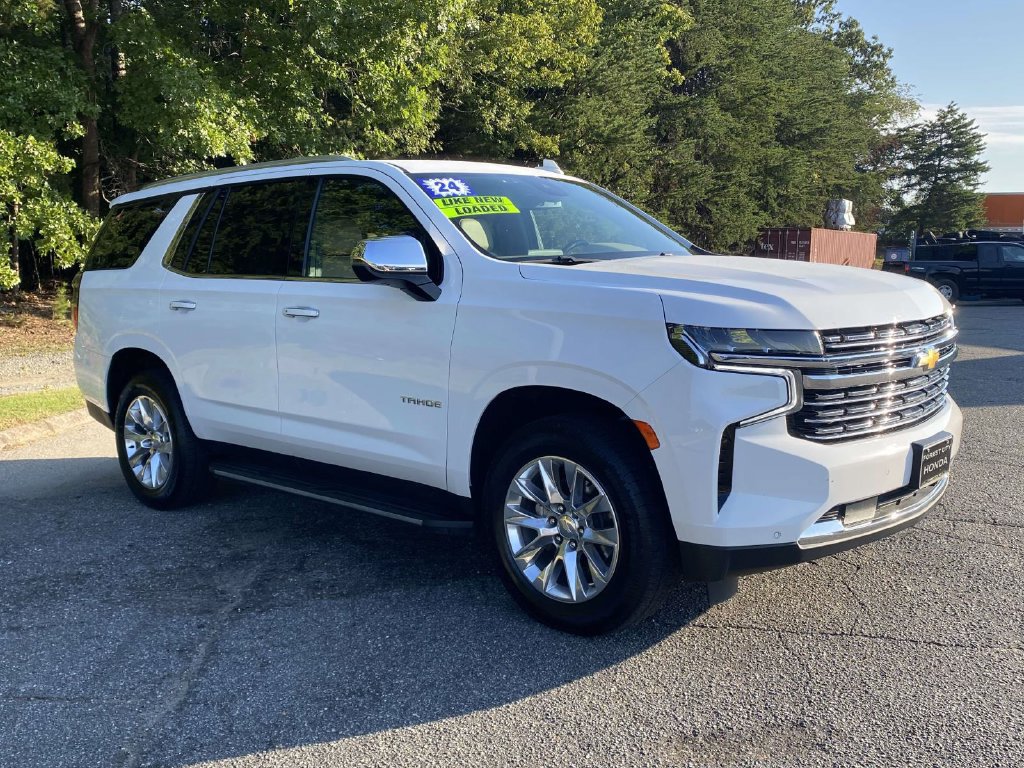 Used 2024 Chevrolet Tahoe Premier AWD/4WD image 6