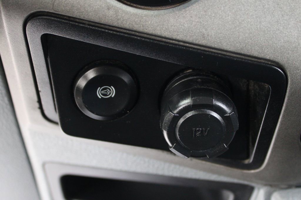 Used 2016 Ford F250 XLT w/ XLT Value Package image 31