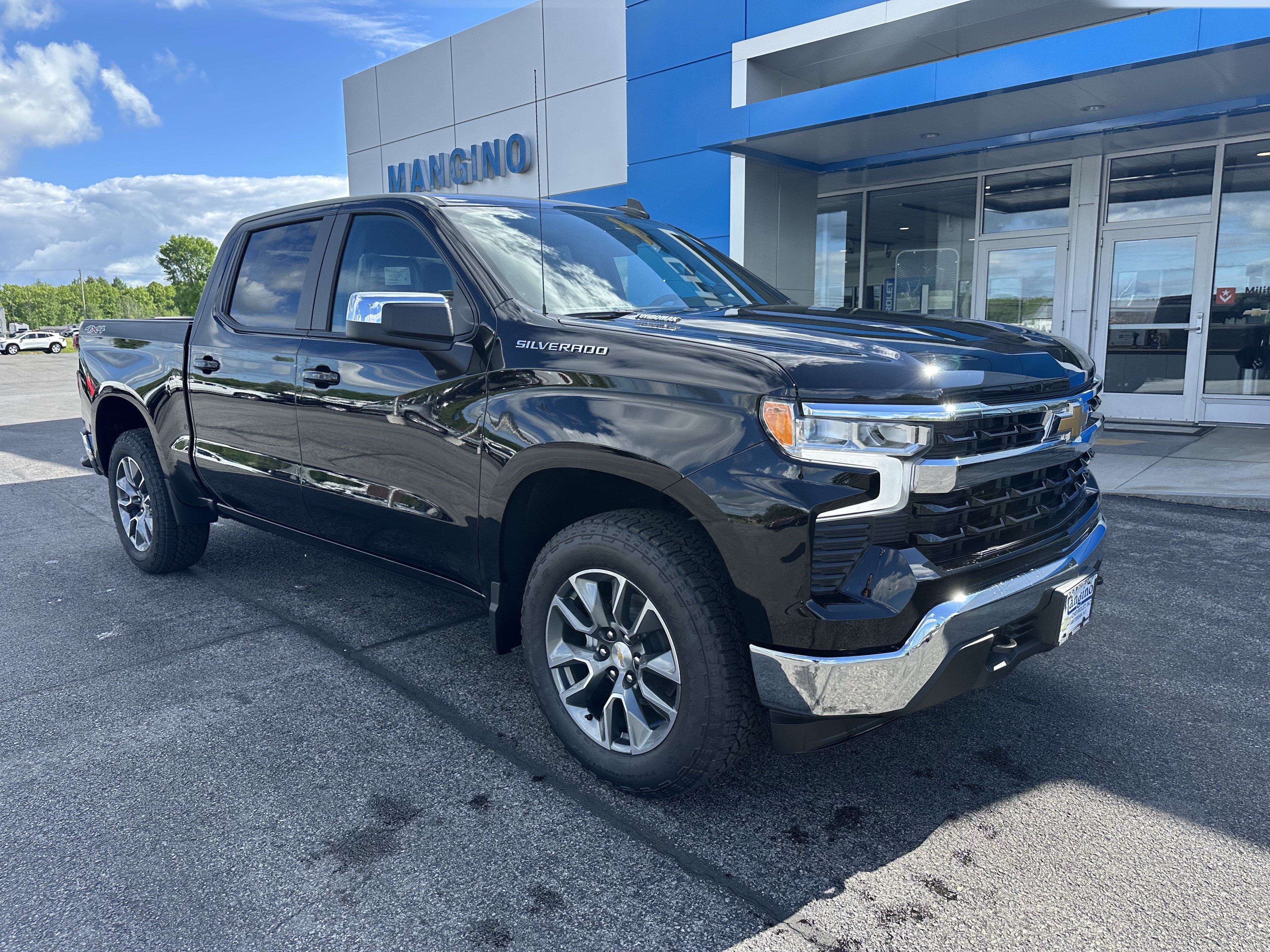 New 2026 Chevrolet Silverado 1500 LT AWD/4WD image 2