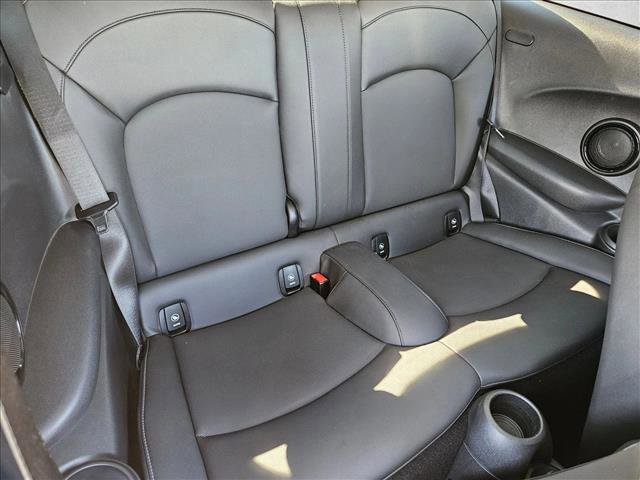 Used 2023 MINI Cooper S image 16