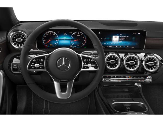 Used 2020 Mercedes-Benz CLA 250 image 22