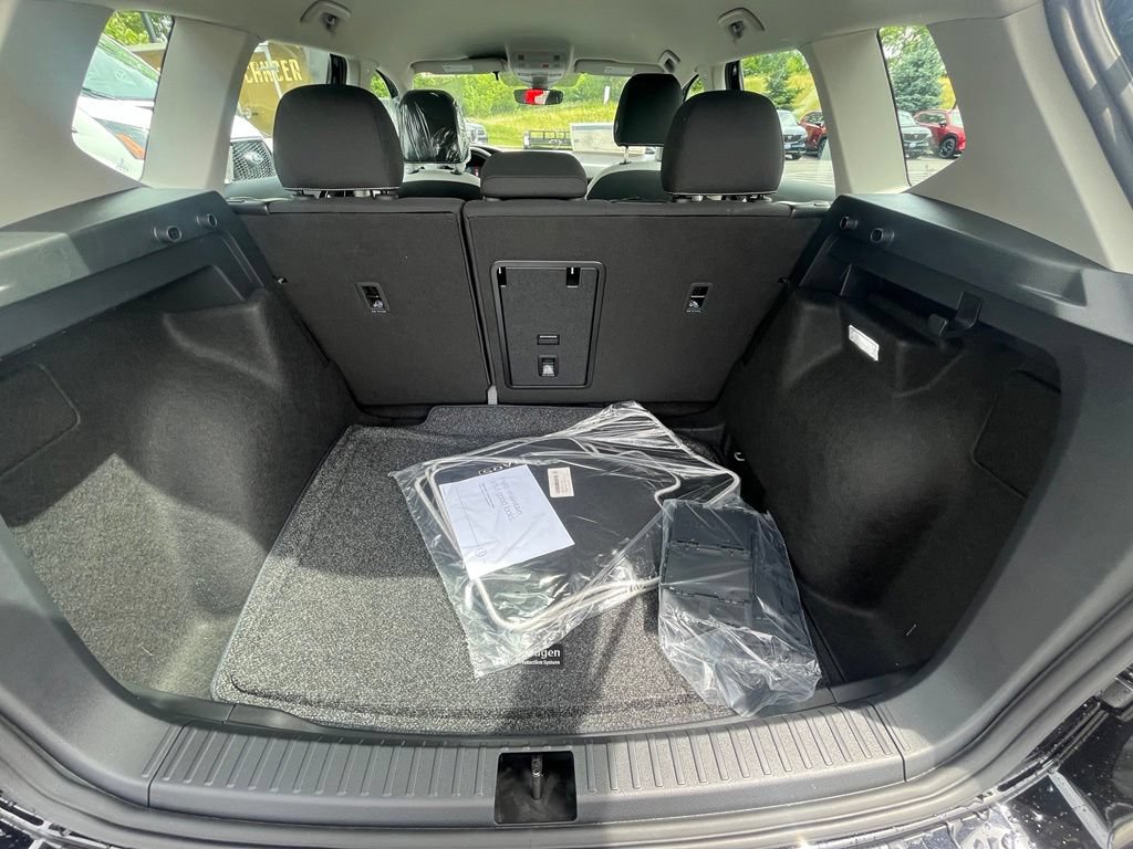 New 2026 Volkswagen Taos S FWD image 28