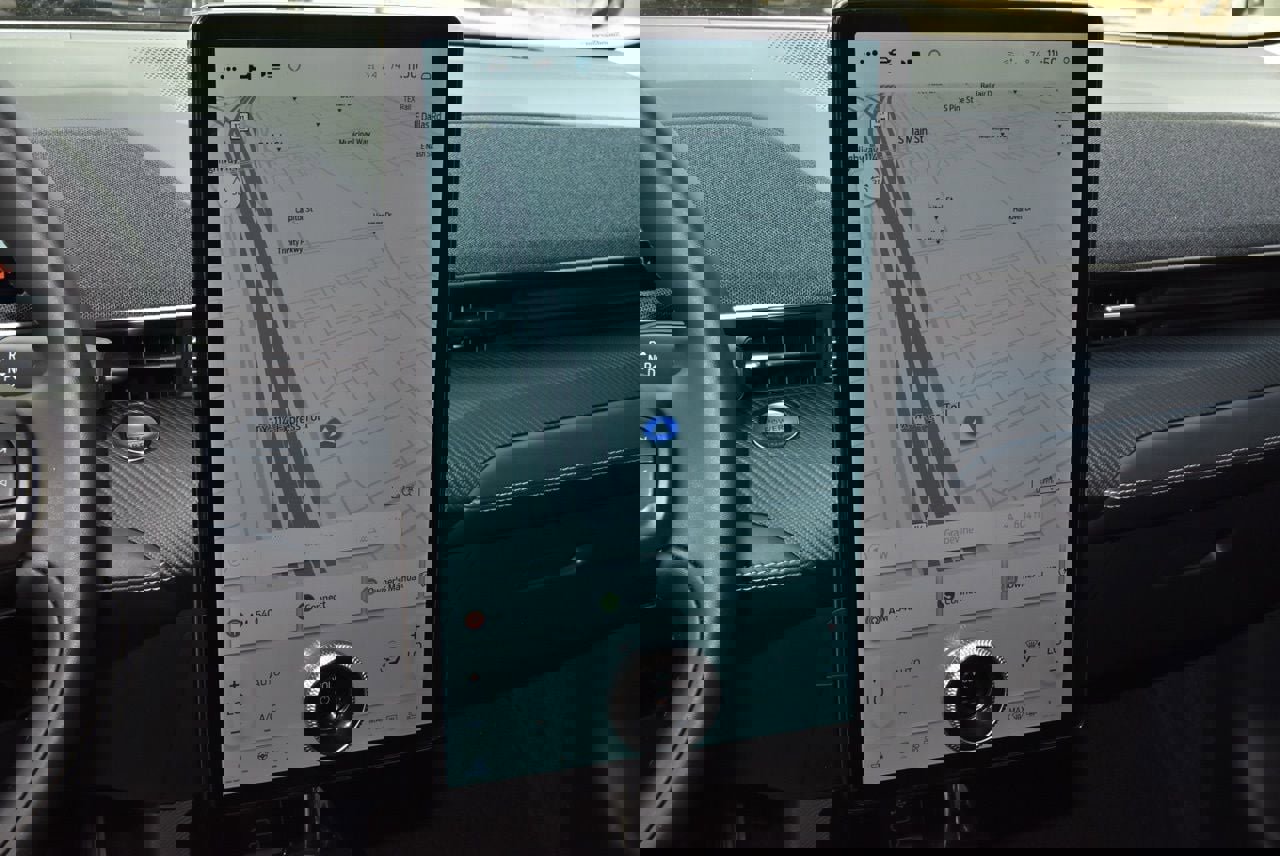 Certified 2025 Ford Mustang Mach-E Premium image 27