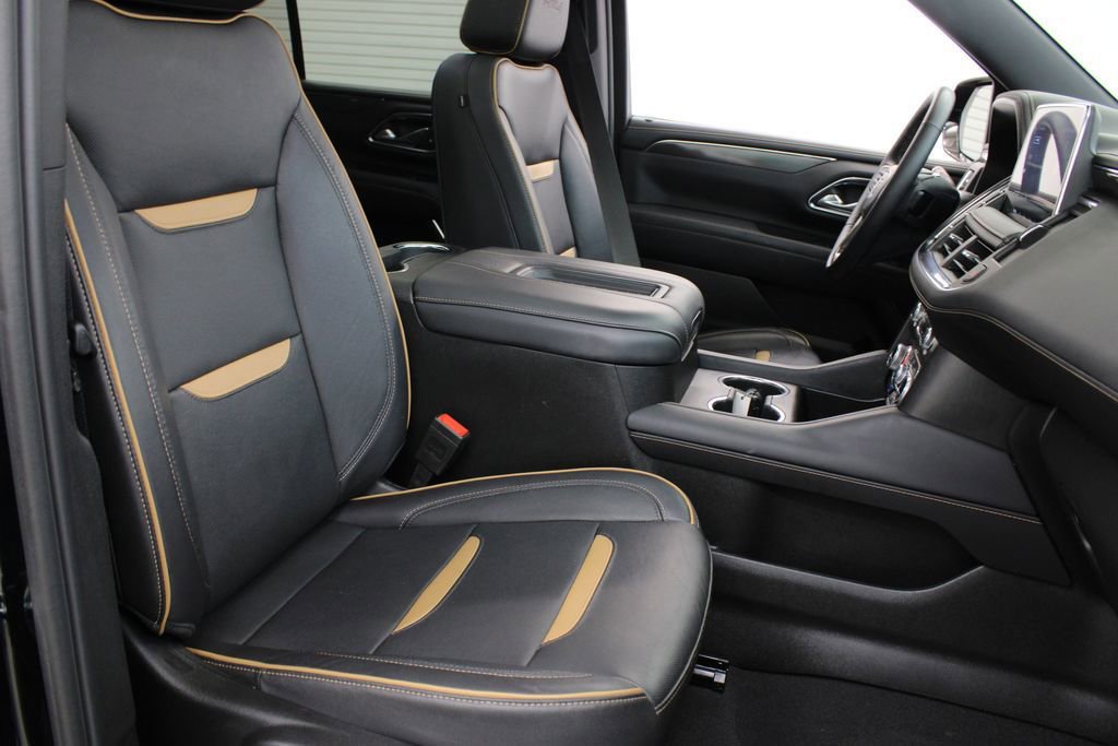 Used 2024 GMC Yukon AT4 AWD/4WD image 12