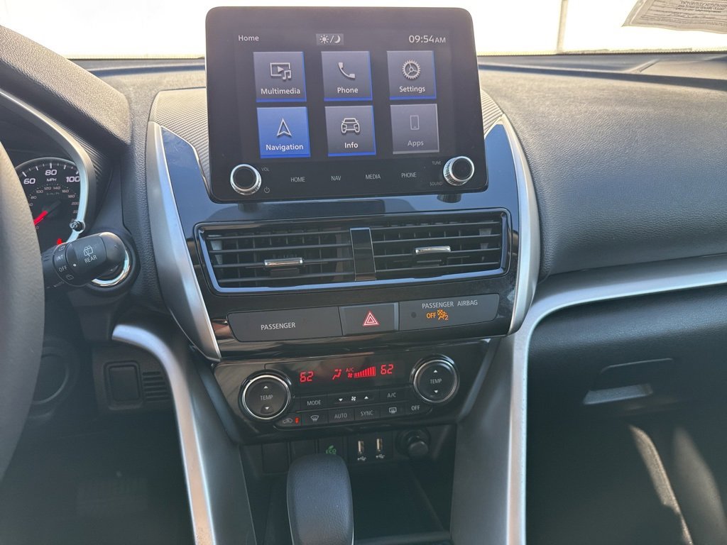 Used 2023 Mitsubishi Eclipse Cross SE image 16