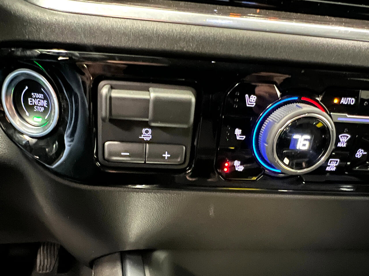 New 2025 Chevrolet Silverado 2500 LTZ w/ Z71 Chrome Sport Edition image 47