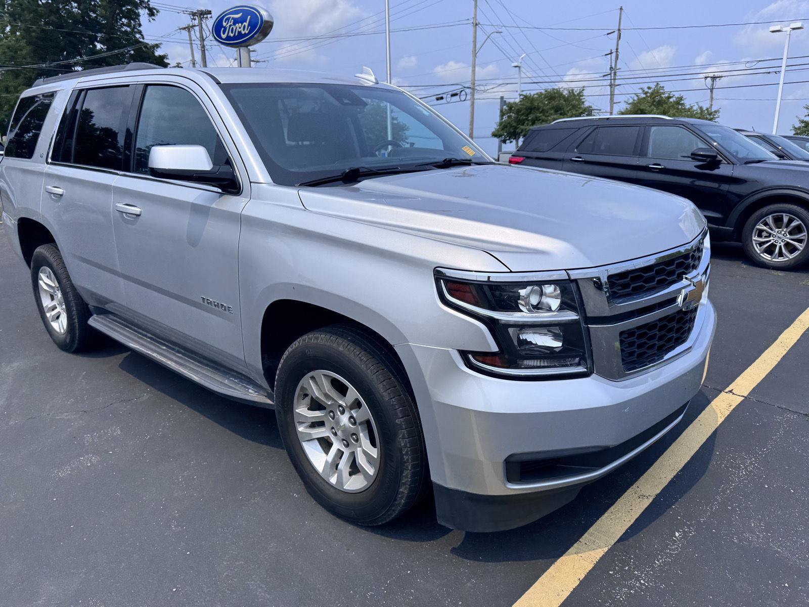 Used 2020 Chevrolet Tahoe LT RWD image 3