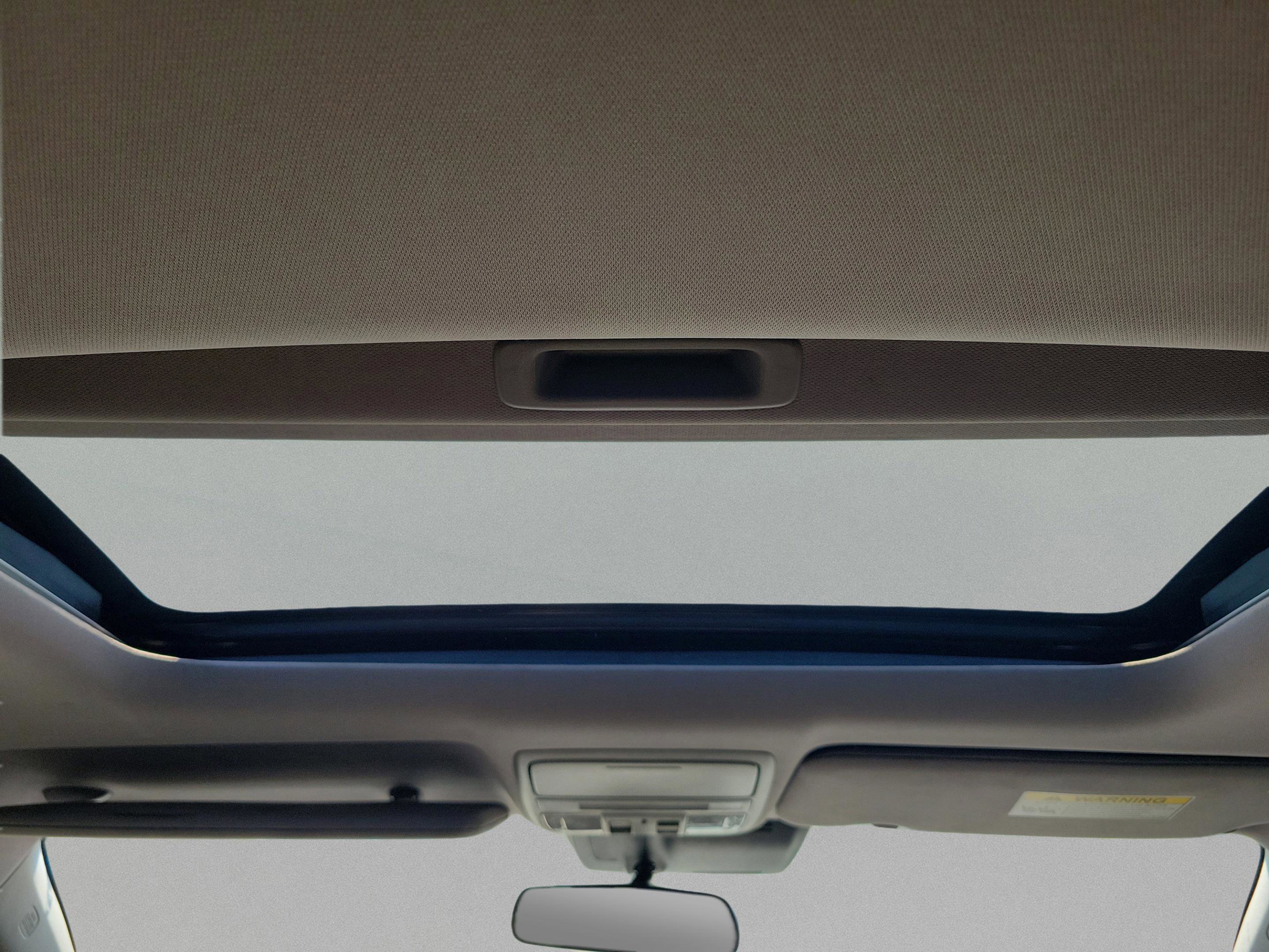 Used 2018 Honda CR-V EX image 11