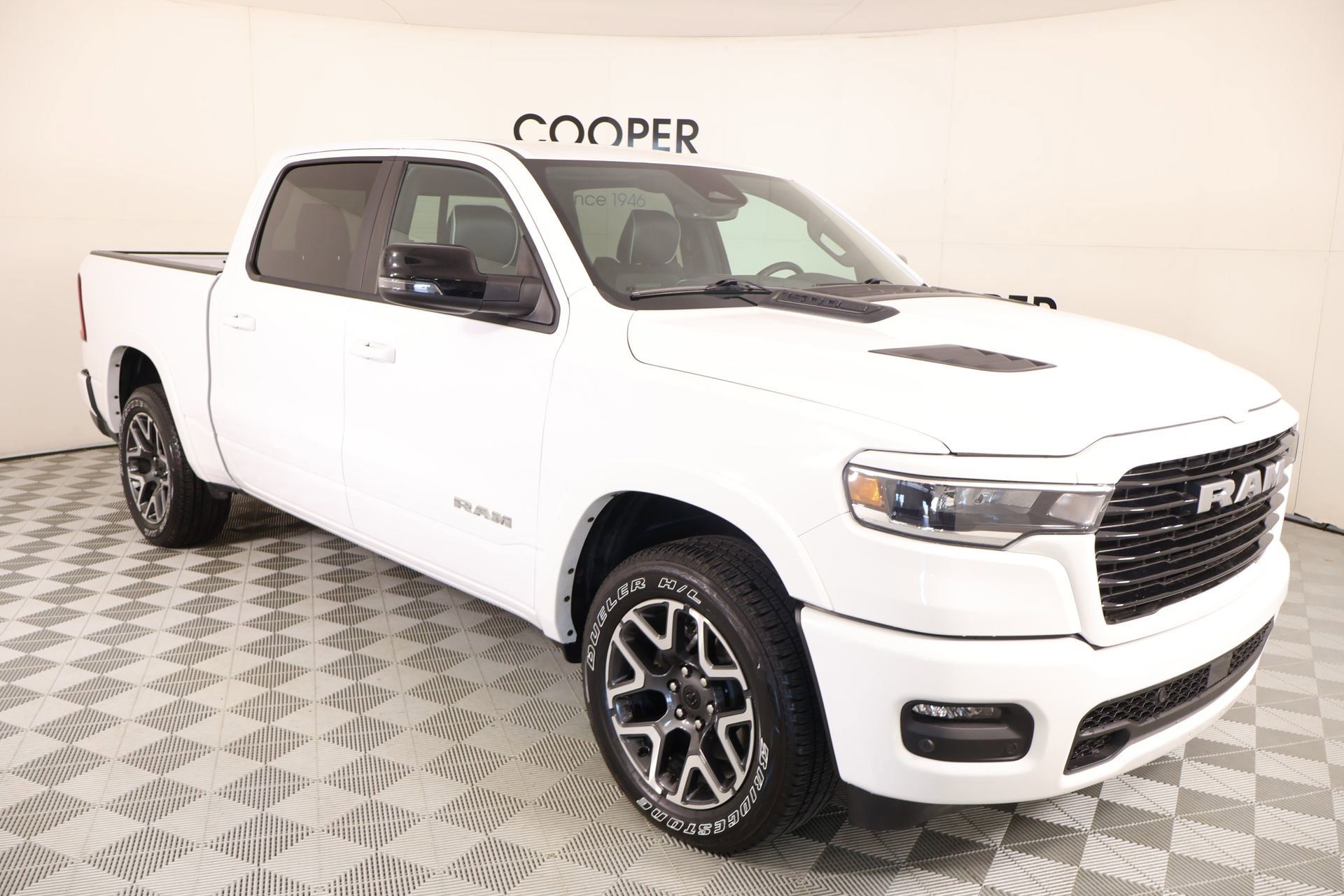 Used 2025 RAM 1500 Laramie w/ Sport Appearance Package